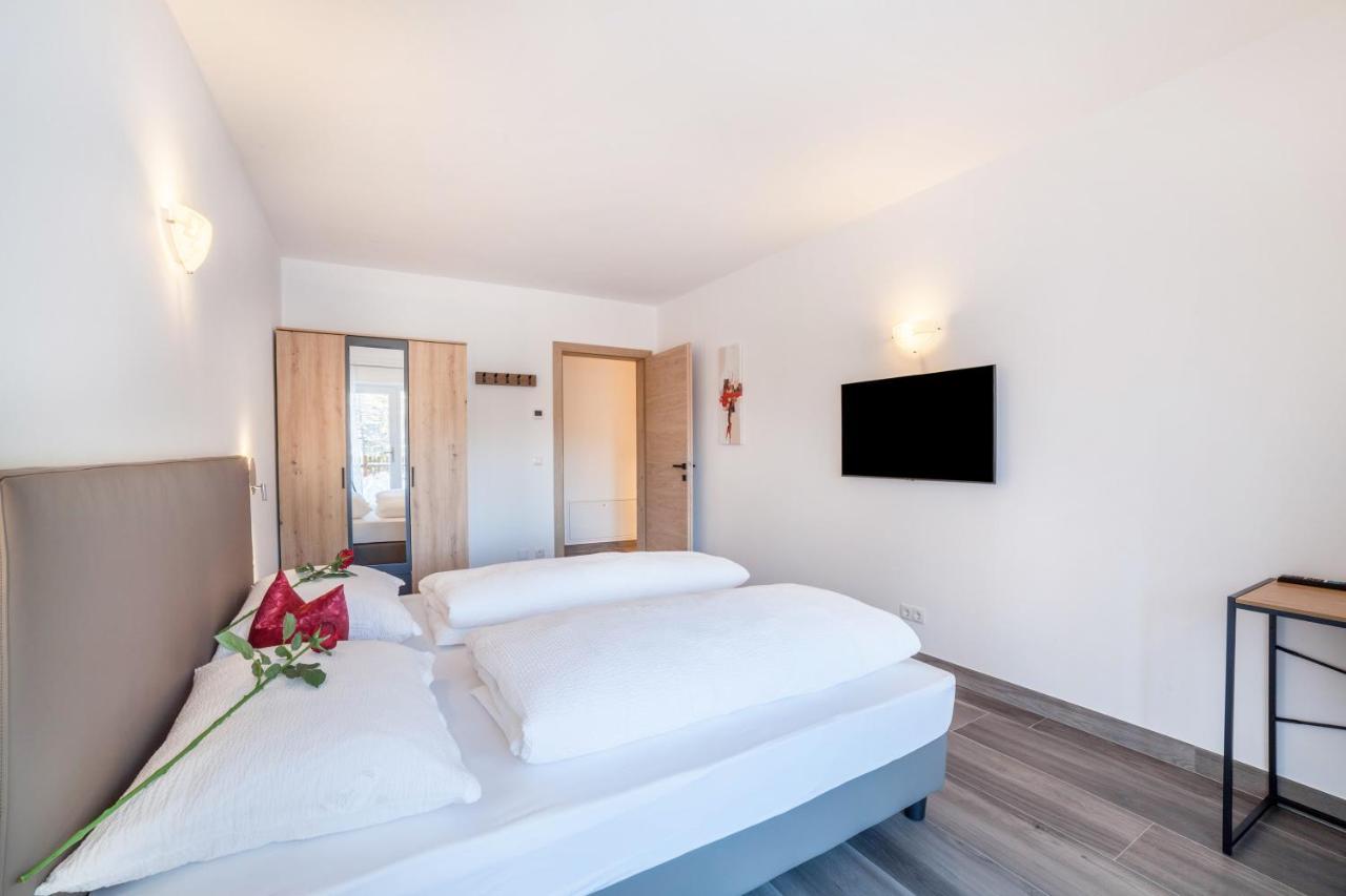 Ferienwohnung Bergerr アヴェレンゴ エクステリア 写真