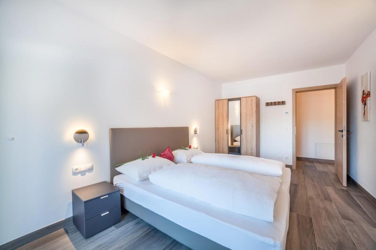 Ferienwohnung Bergerr アヴェレンゴ エクステリア 写真