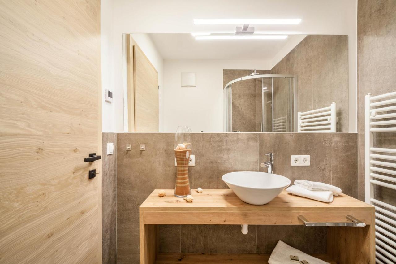 Ferienwohnung Bergerr アヴェレンゴ エクステリア 写真
