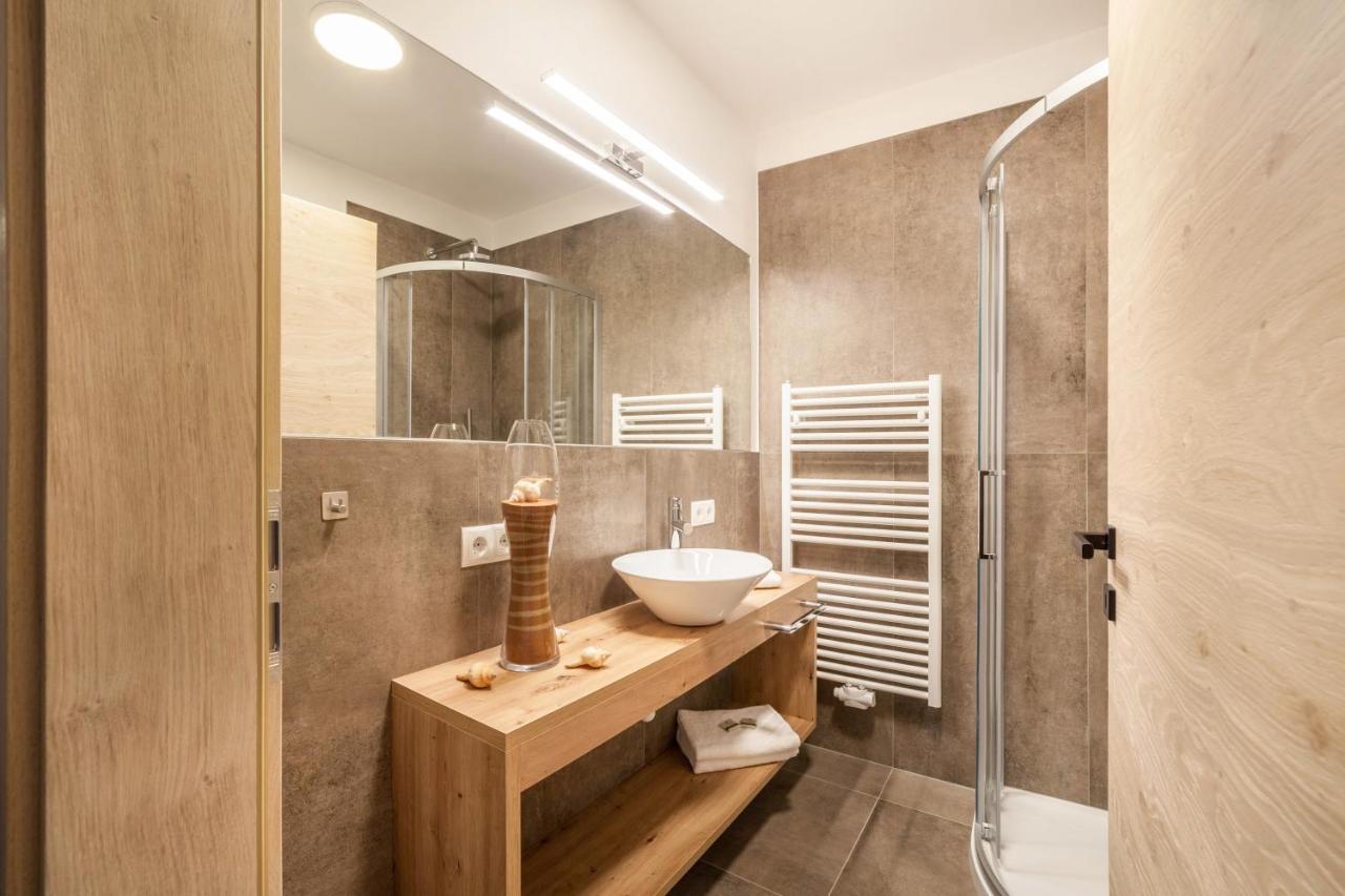 Ferienwohnung Bergerr アヴェレンゴ エクステリア 写真